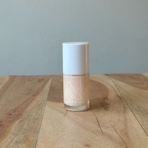 Olive & June Nail Polish Shade EC